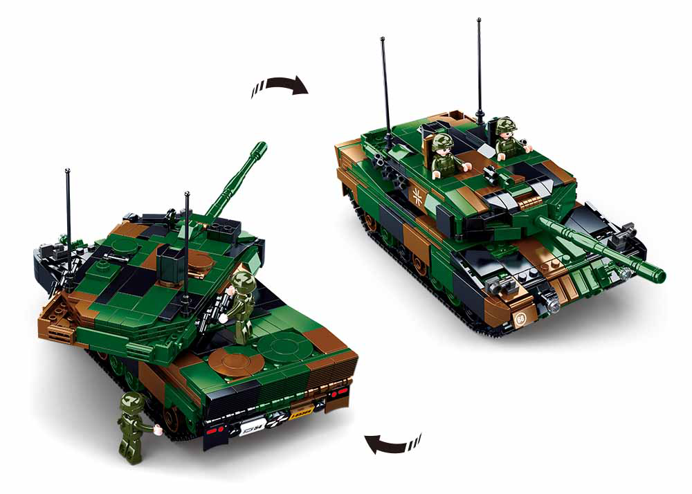 Sluban M38-B0790 Model Bricks-99A Hand Battle Tank 2 in 1 893 Pieces,  Multicolored