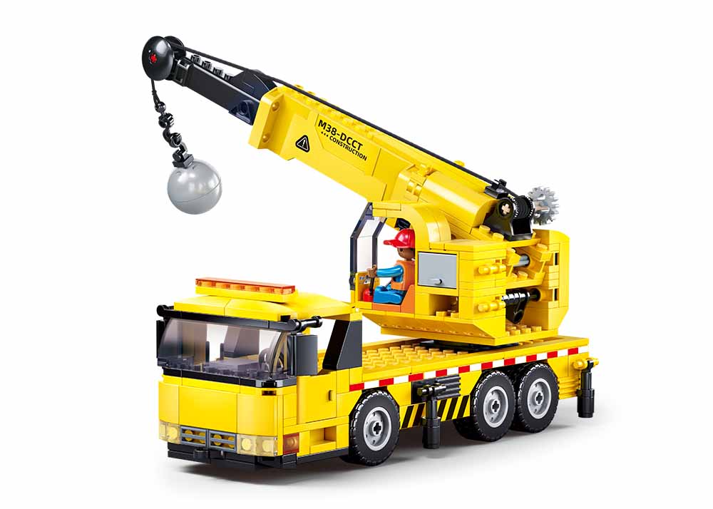 M38-B1195 Sluban - Wheeled Crane